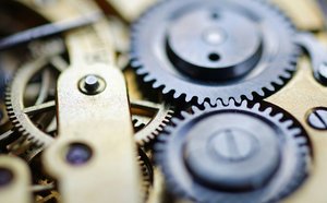 Uhrwerk, Foto: Adobe Stock/Doc-Rabe-Media Uhrwerk, Foto: Adobe Stock/Doc-Rabe-Media