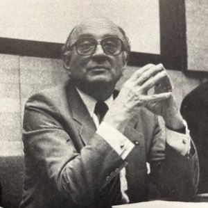 Dr. Otto Graf Lambsdorff, Foto: ME Saar Dr. Otto Graf Lambsdorff 1988 bei der Jahreshauptversammlung.