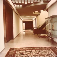 Foto: Archiv Langhammer 1970 Blick durch den Flur zur Haustür